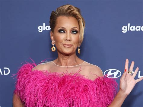 vanessa williams nude photos|Vanessa Williams addresses viral Miss America nude scandal 40。